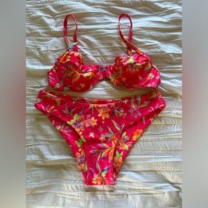 Kulani Kinis Swim Suit Worn ONCE